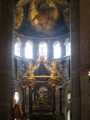 Basilique Saint-Sernin - Le Tombeau de Saint Saturnin 