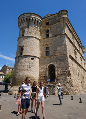 Goldes Chateau